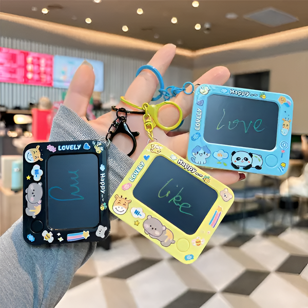 Creative Mini Graffiti Board Keychain – Cute Cartoon Bag Pendant &amp; Reusable Drawing Tablet for Students, Kids &amp; Artists (Random Color)