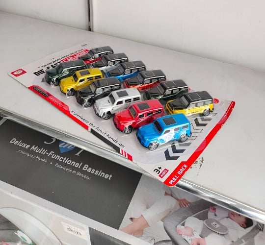 Die-Cast Metal Toy Cars Set – Pack of 12 Assorted SUV Models in Vibrant Colors for Kids’ Play, Collecting, Racing, and Gifting